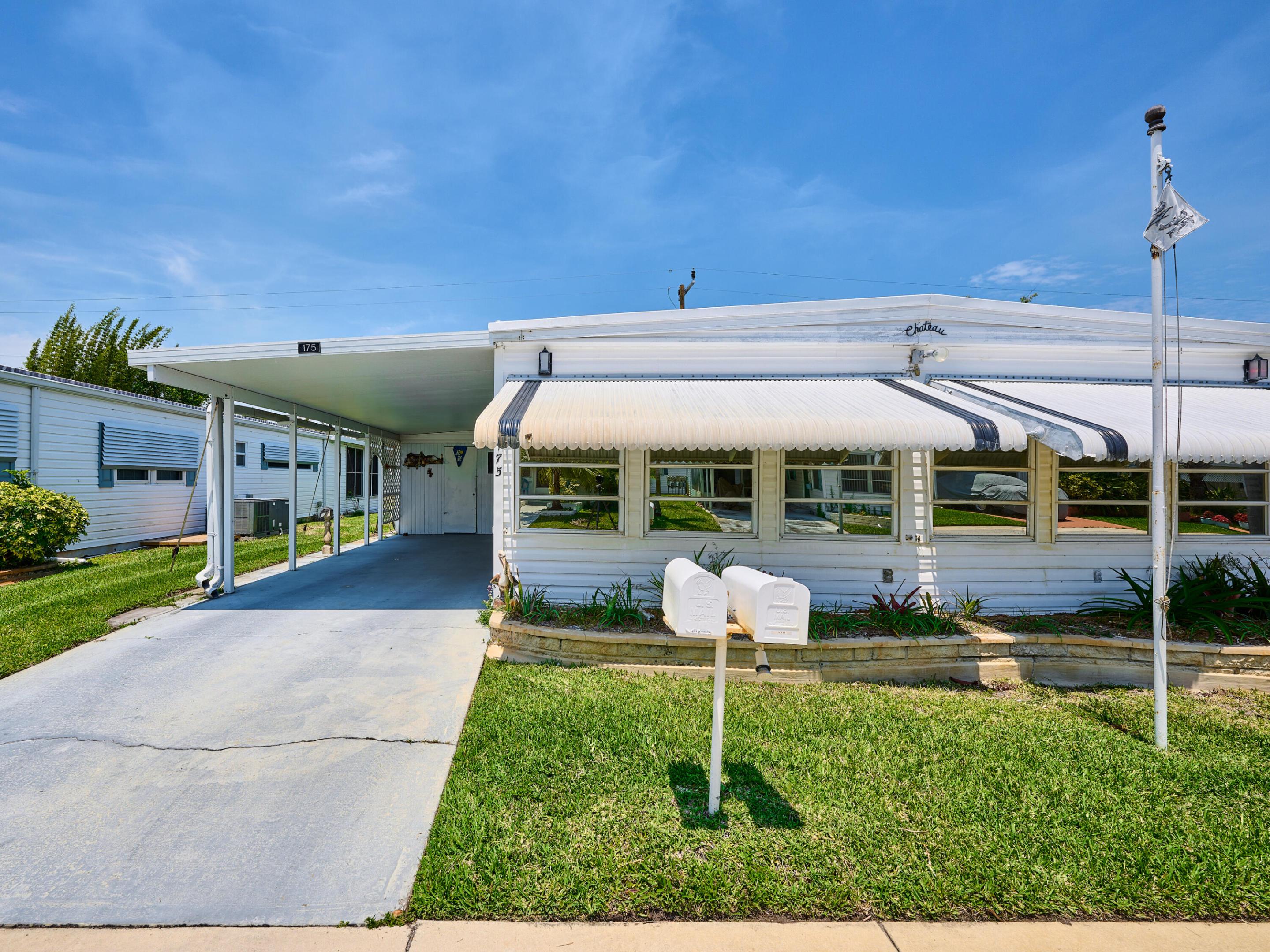 4300 SE Saint Lucie Boulevard 175