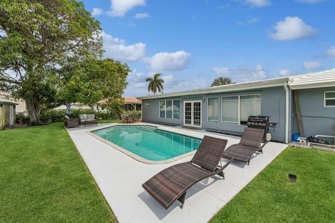 Tiny photo for 13 Little Harbor Way, Deerfield Beach, FL 33441 (MLS # B26009280)