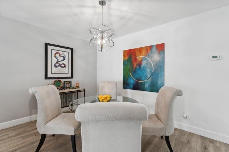 LITTLE HARBOR ON THE HILLSBORO - Residential