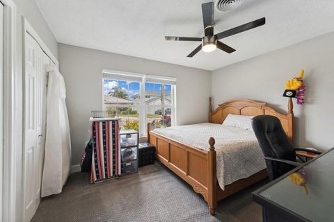 Tiny photo for 13 Little Harbor Way, Deerfield Beach, FL 33441 (MLS # B26009280)