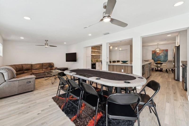 LITTLE HARBOR ON THE HILLSBORO - Residential