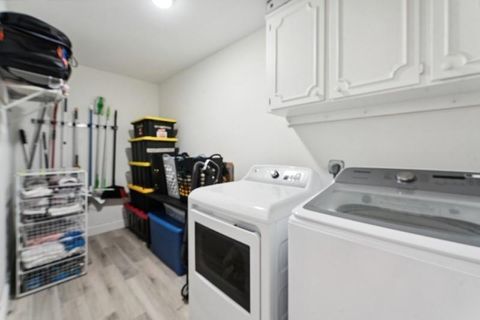 Tiny photo for 13 Little Harbor Way, Deerfield Beach, FL 33441 (MLS # B26009280)