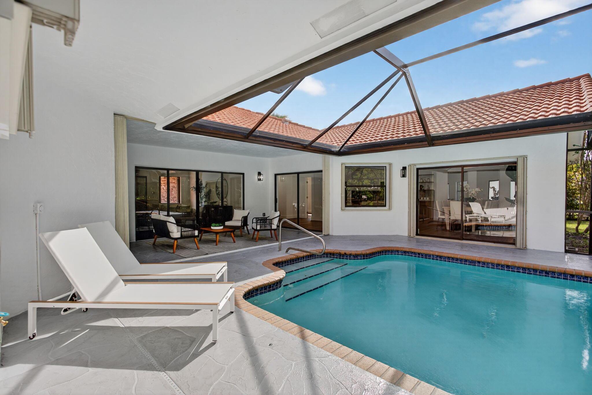 PINE RIDGE - Residential