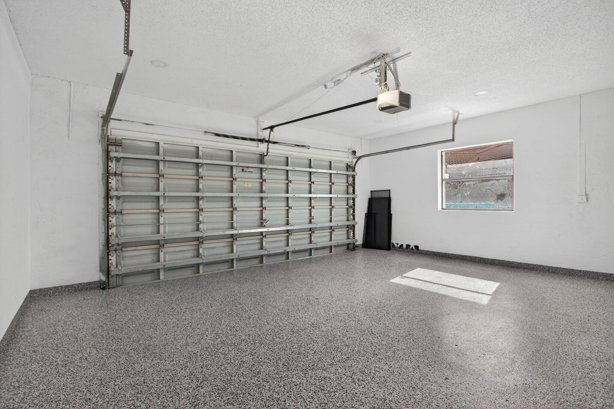 PINE RIDGE - Residential