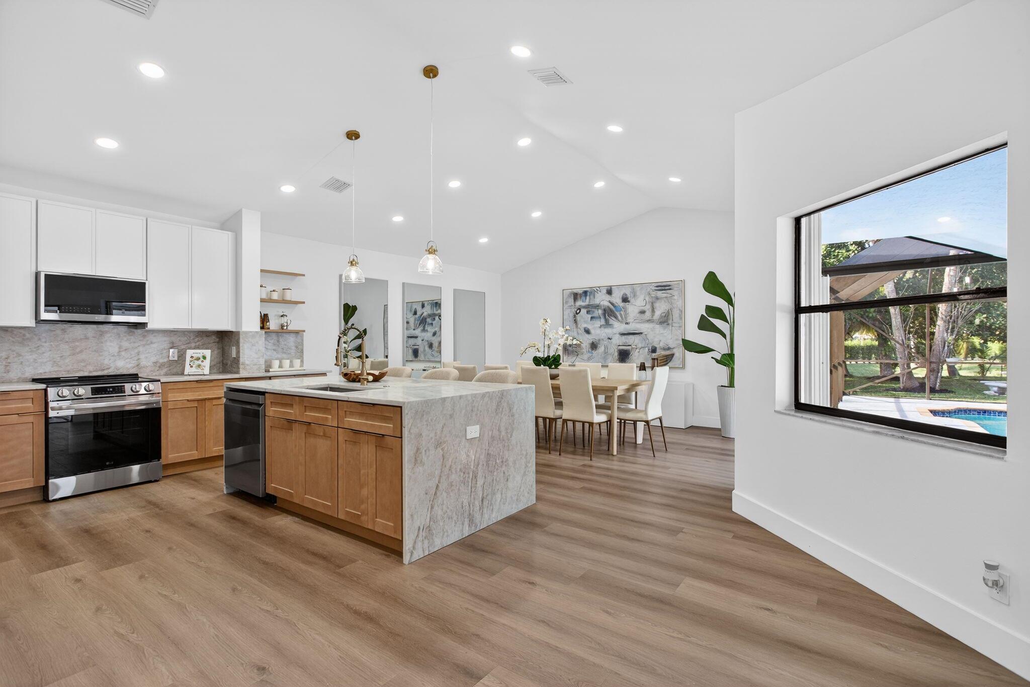 PINE RIDGE - Residential