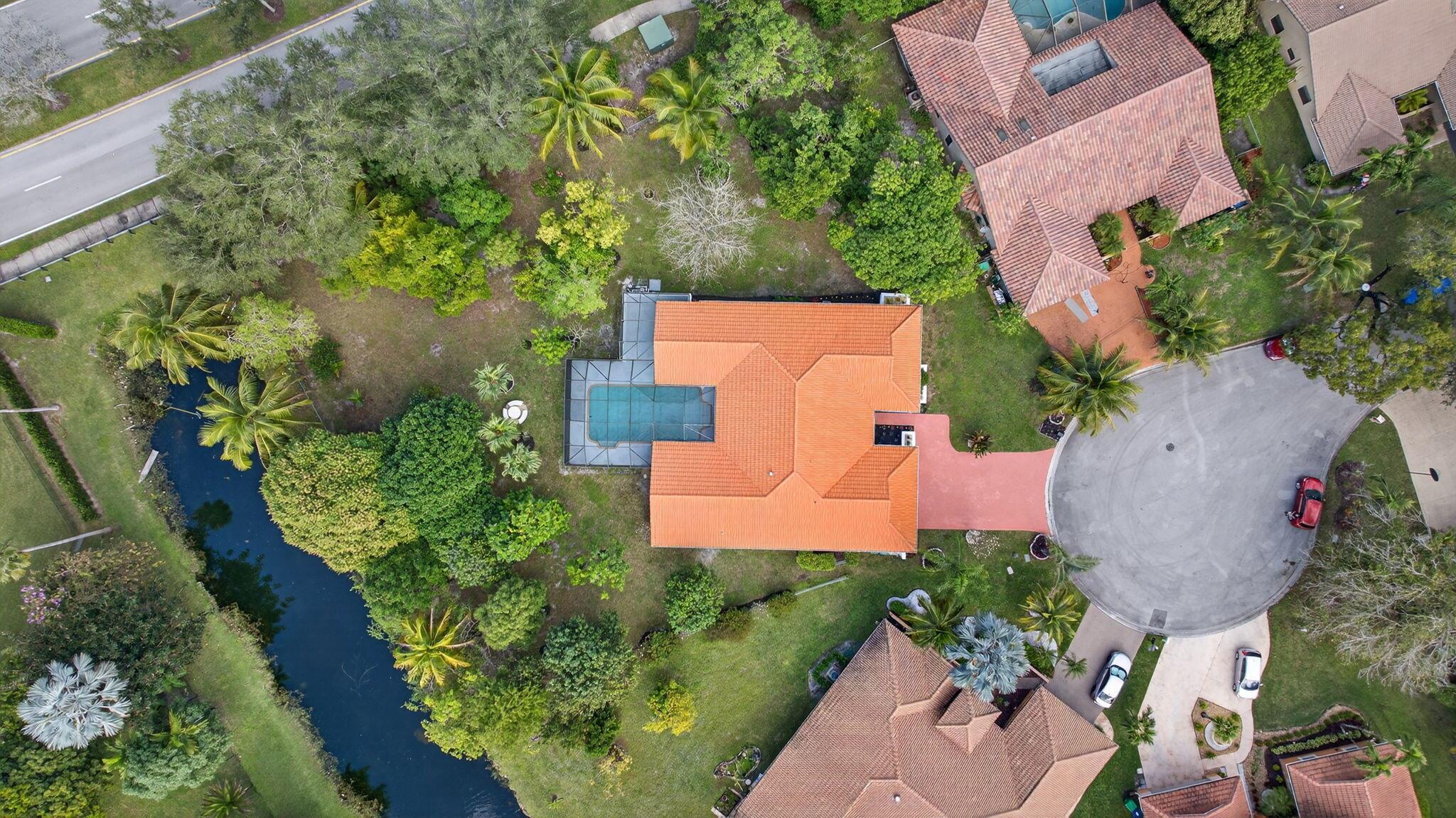 PINE RIDGE - Residential