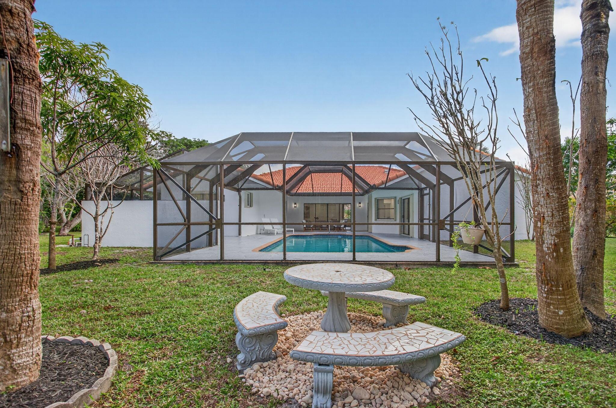 PINE RIDGE - Residential