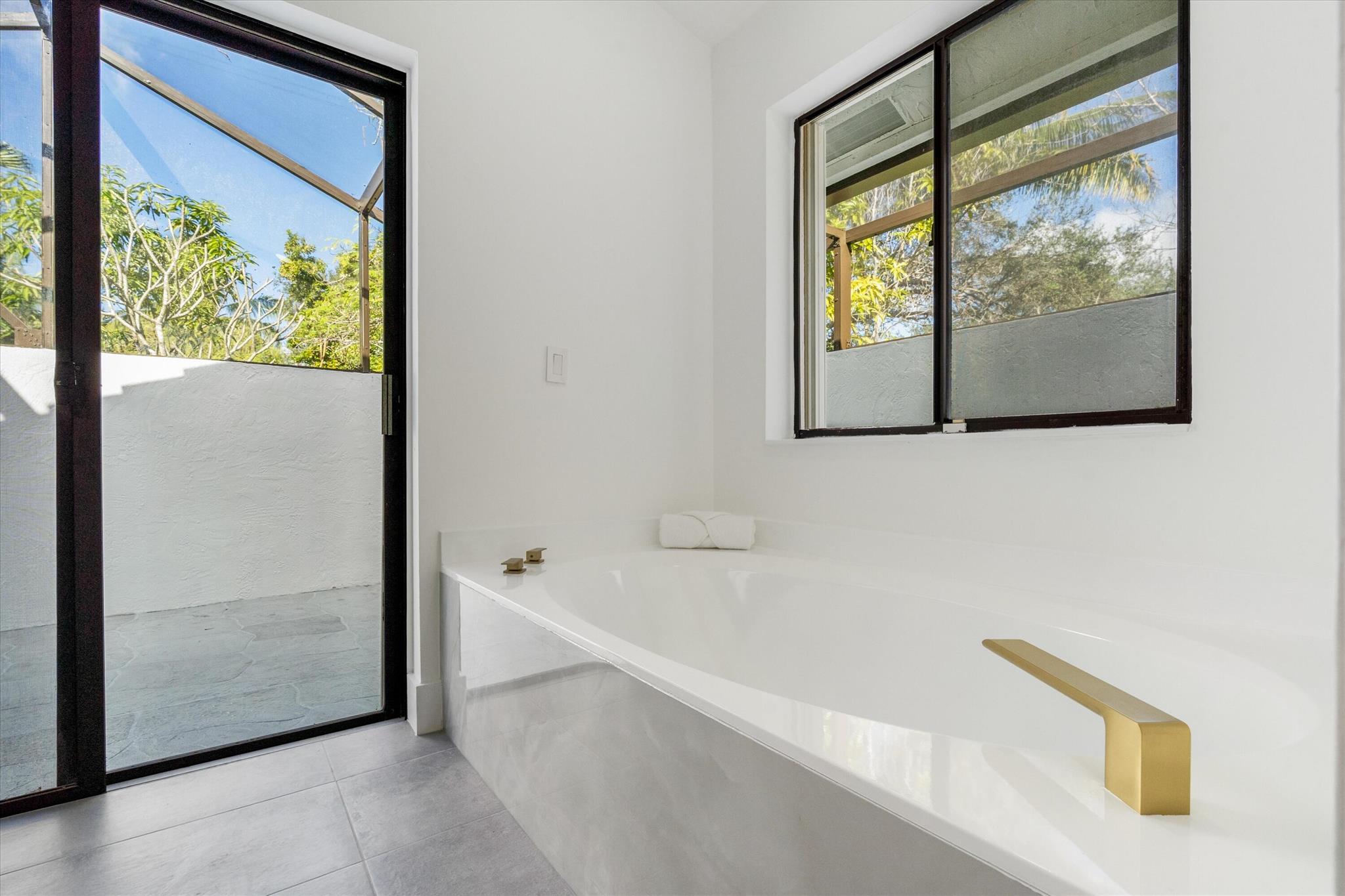 PINE RIDGE - Residential