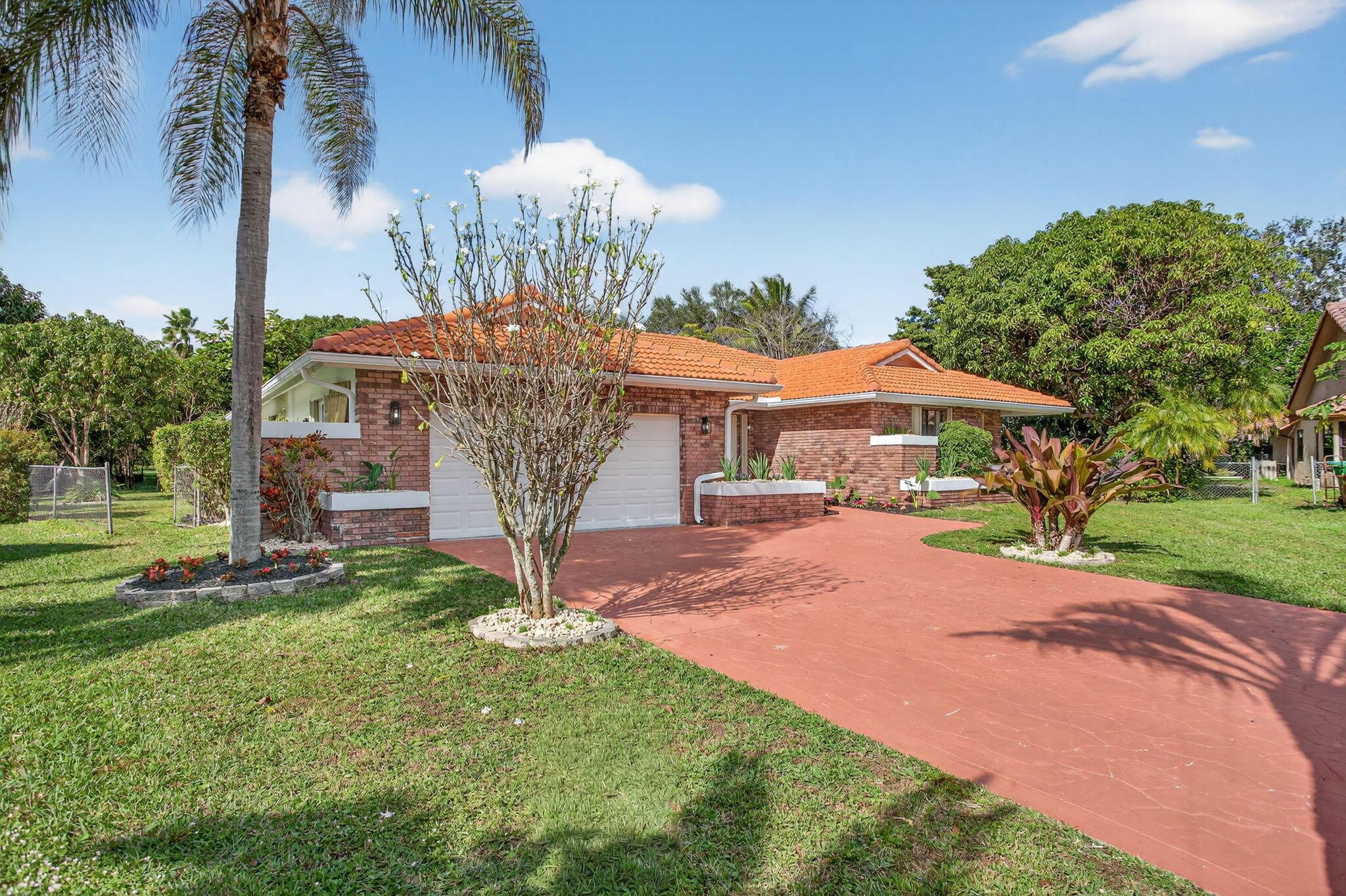 PINE RIDGE - Residential