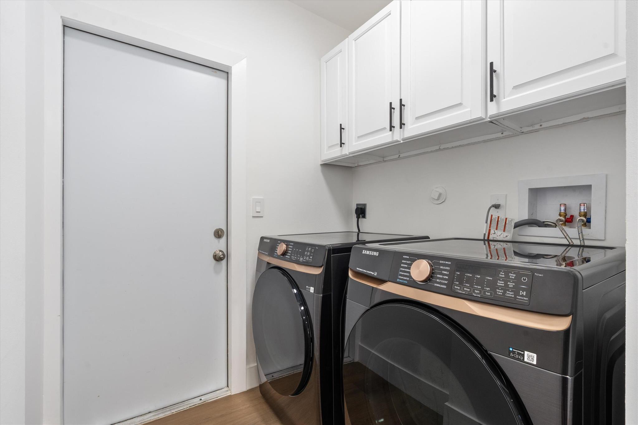 PINE RIDGE - Residential