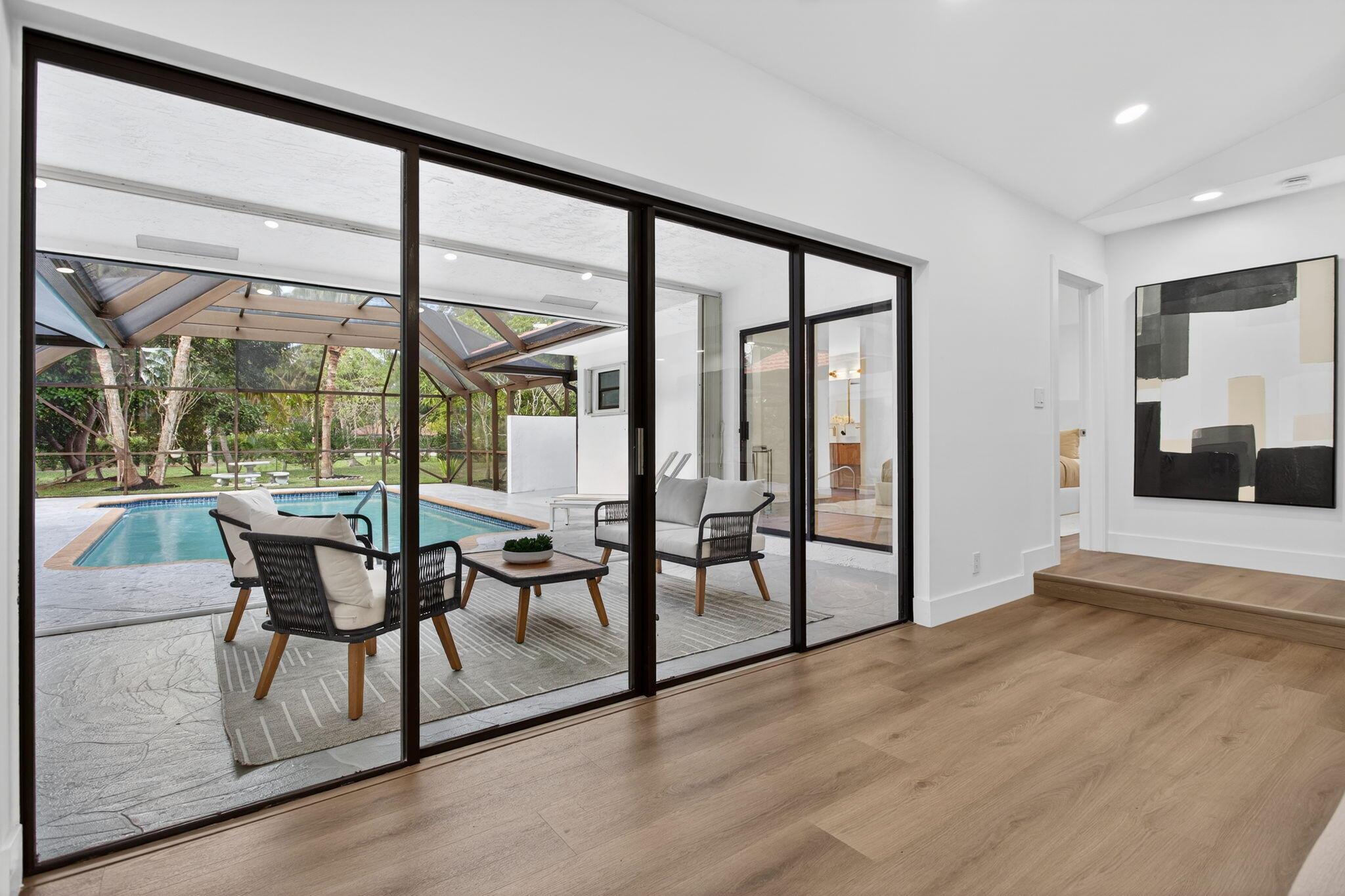 PINE RIDGE - Residential