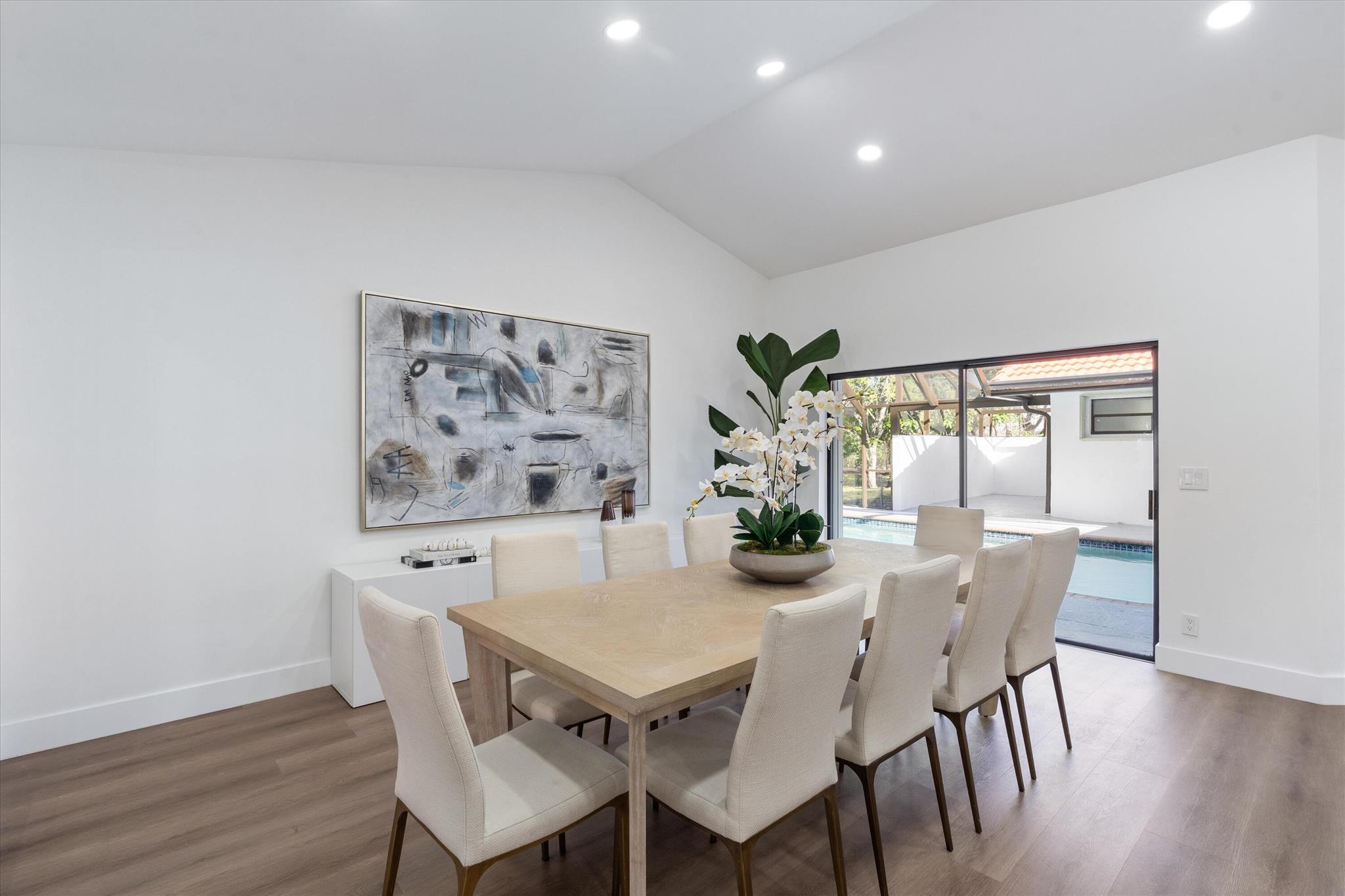 PINE RIDGE - Residential