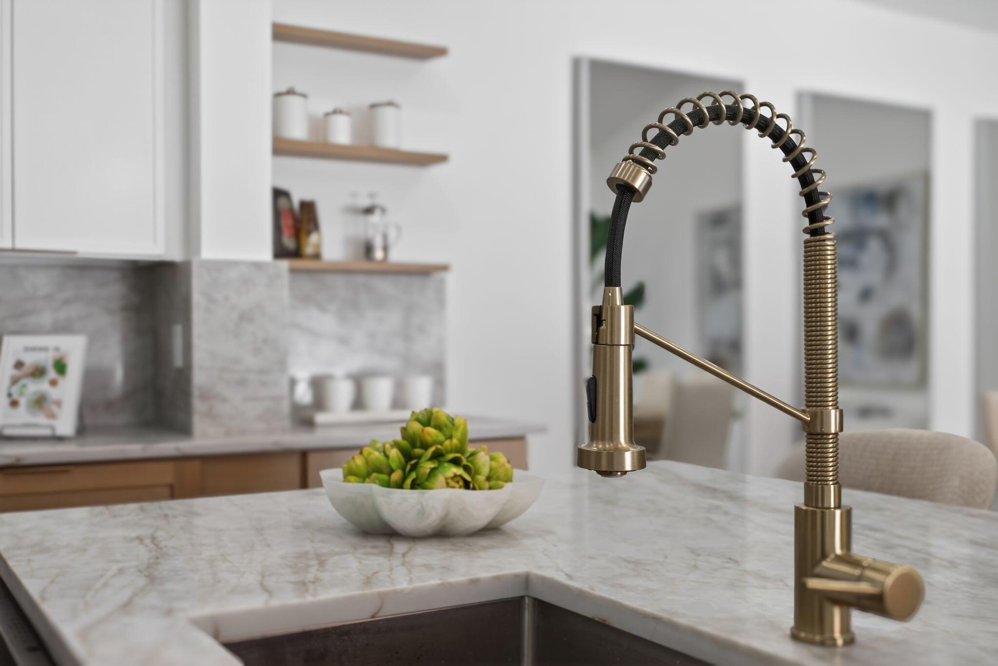 PINE RIDGE - Residential