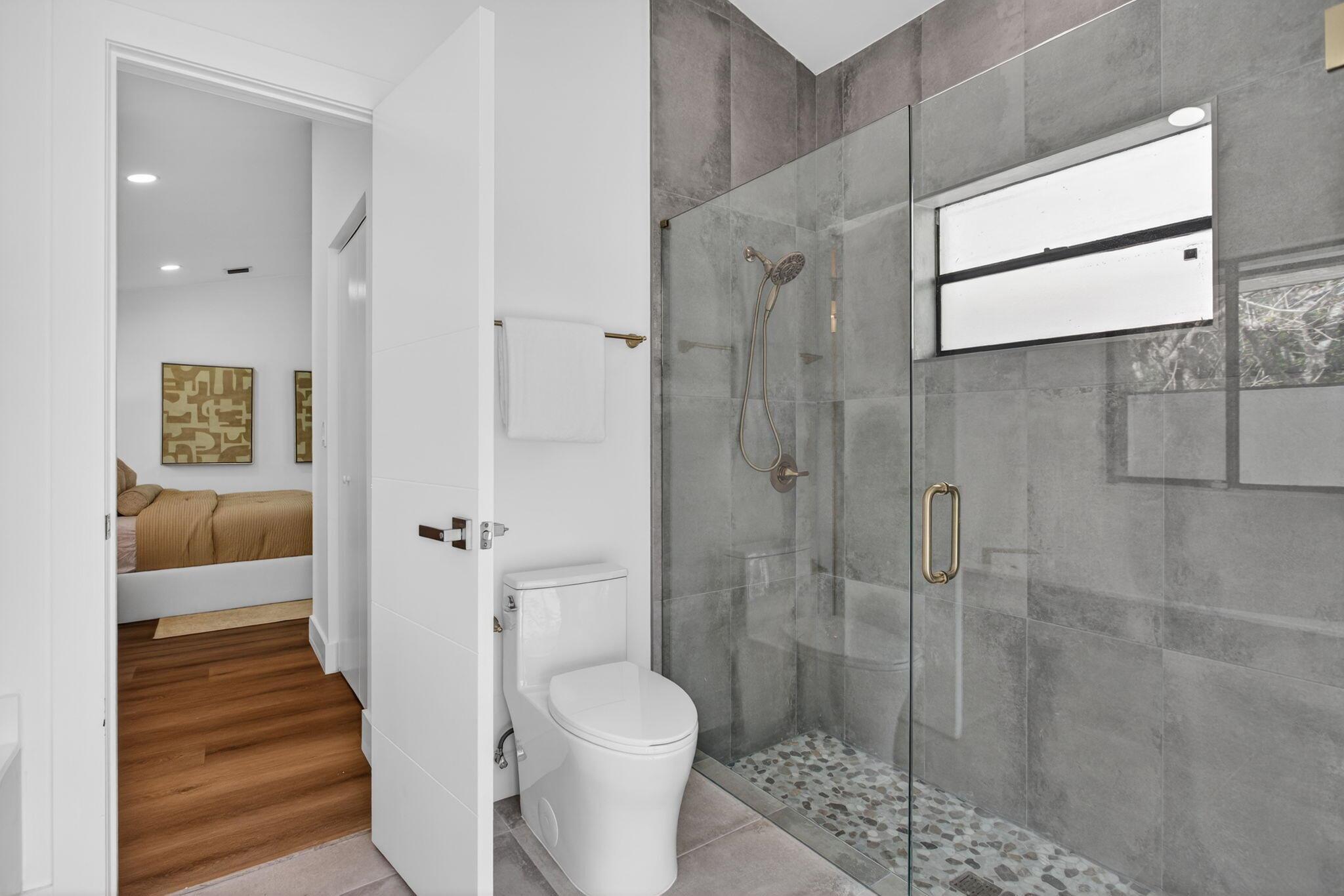 PINE RIDGE - Residential