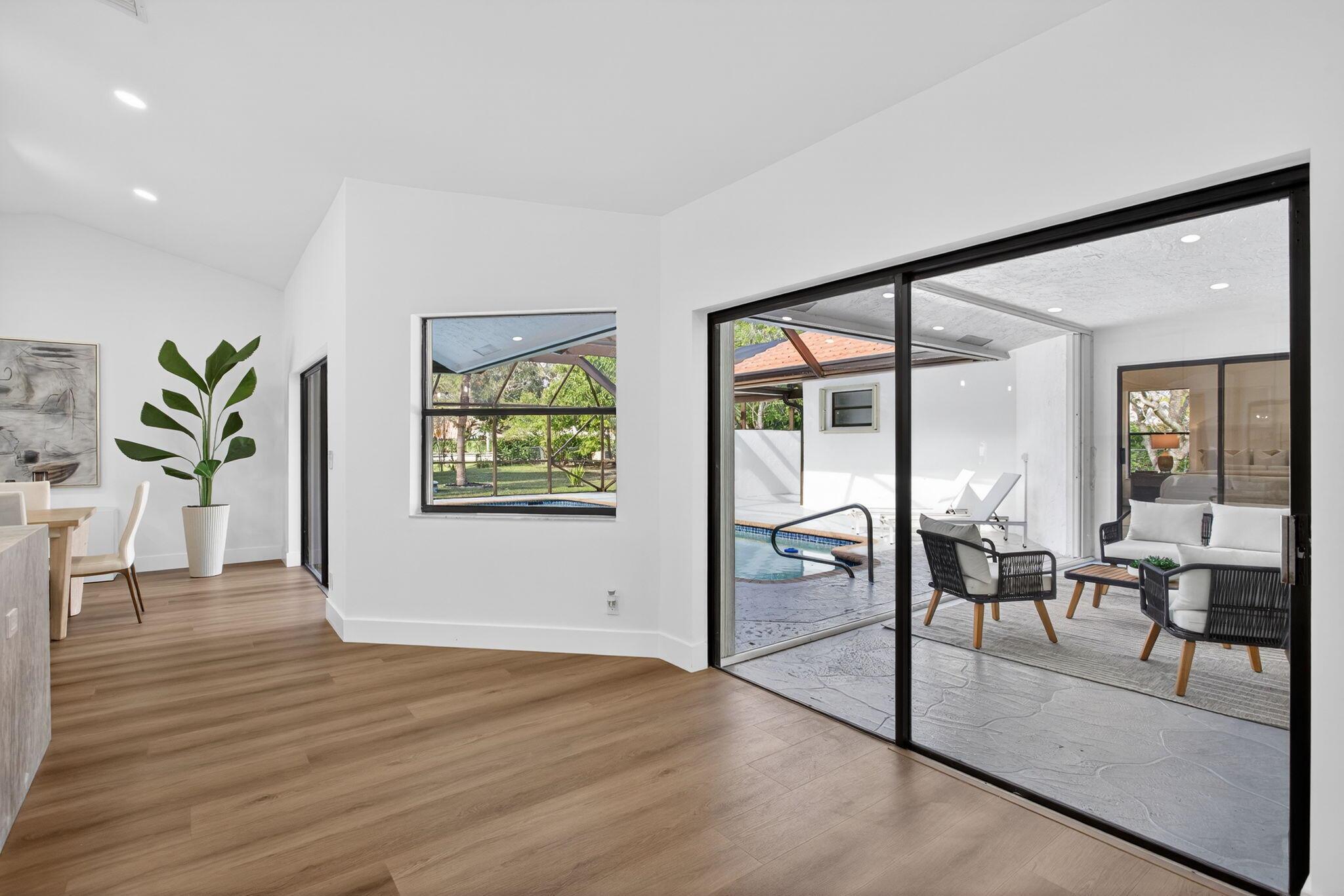 PINE RIDGE - Residential