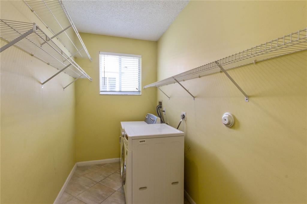 CAMELLIA ISLAND - Residential Lease