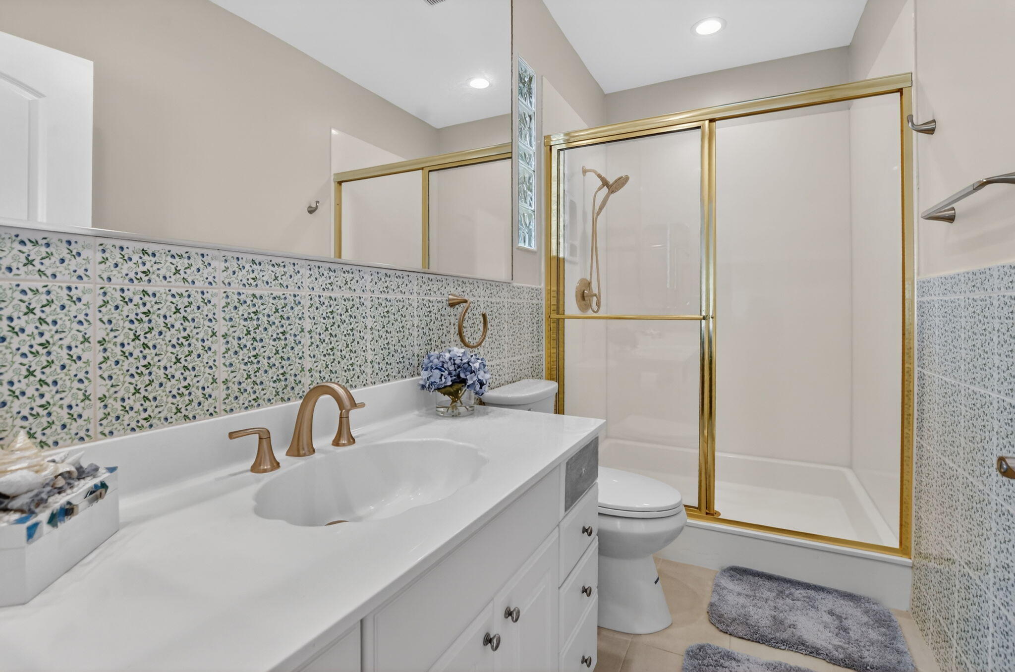 VILLA FLORA AT BOCA POINTE - Residential