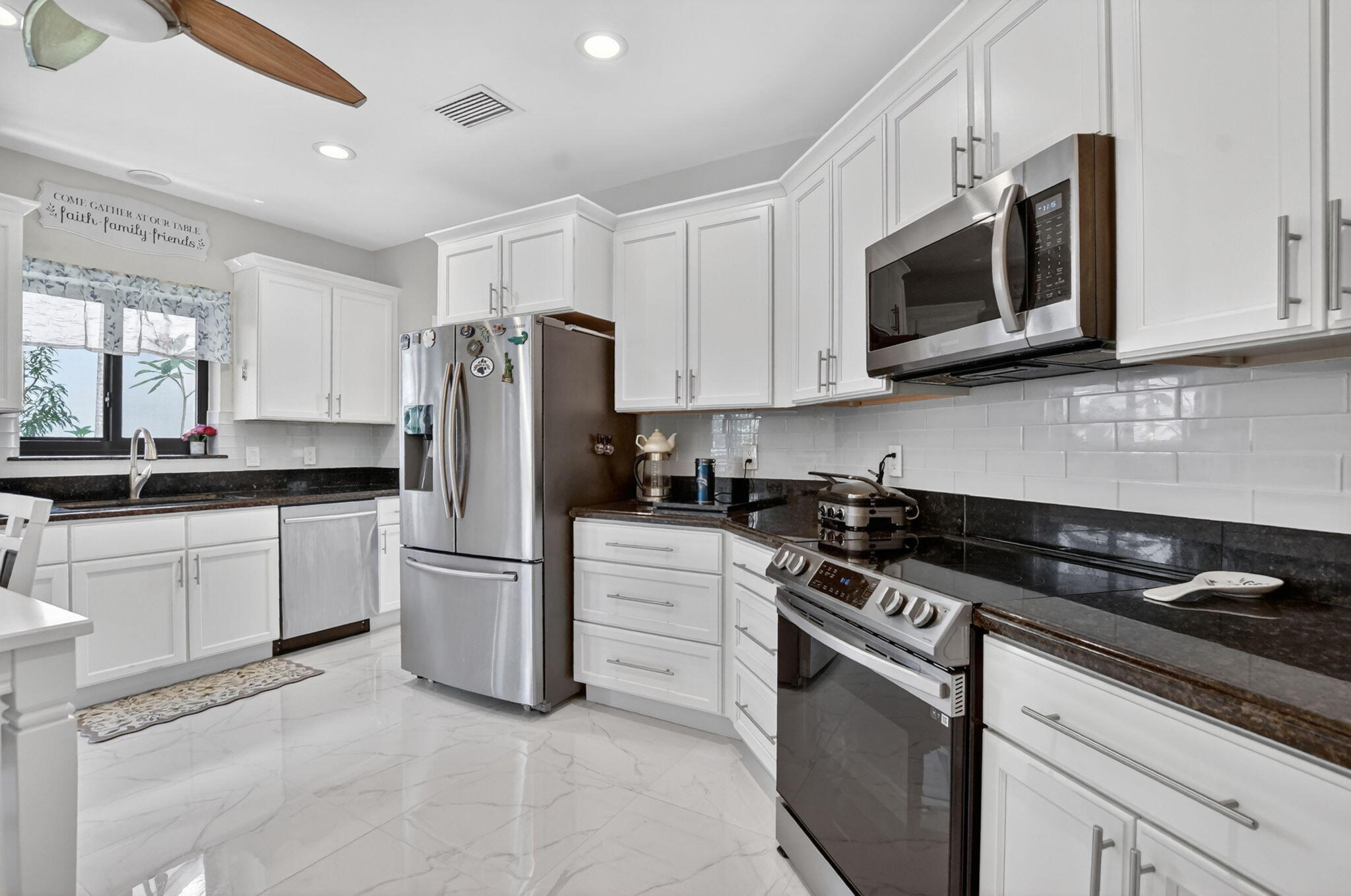 VILLA FLORA AT BOCA POINTE - Residential