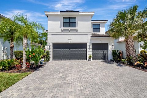 7180 Villamar Way Lake Worth FL 33463