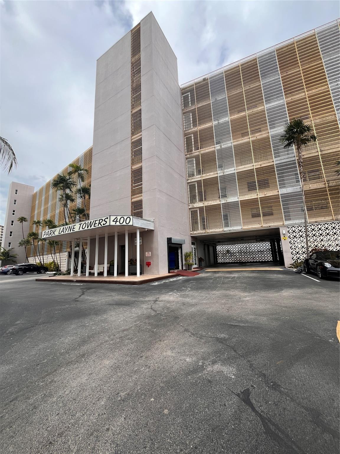 400 Golden Isles Drive 20