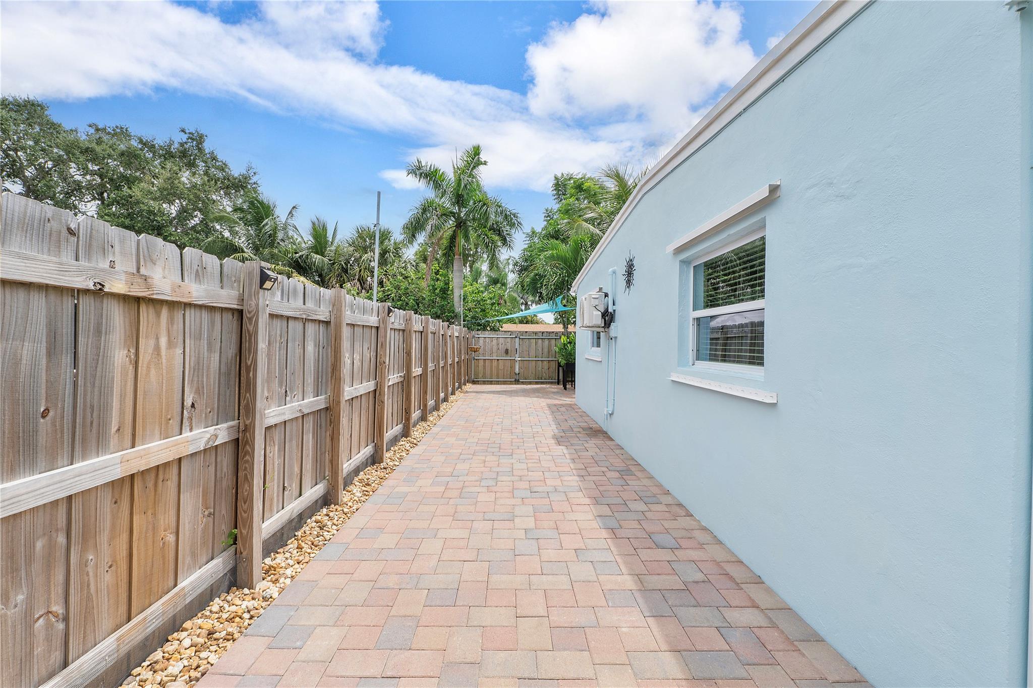 Riverland Village Sec One - Residential