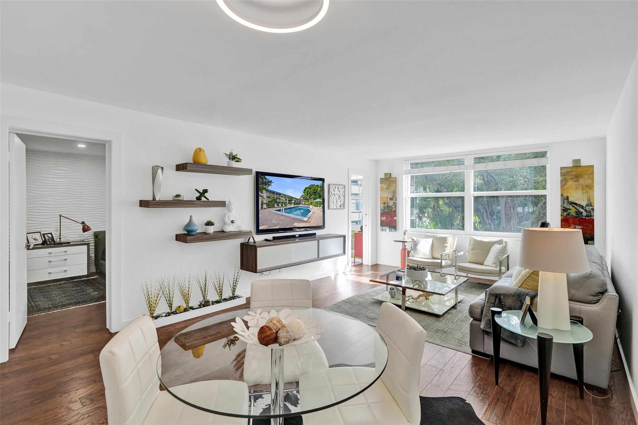 Kings Park Condominium - Residential