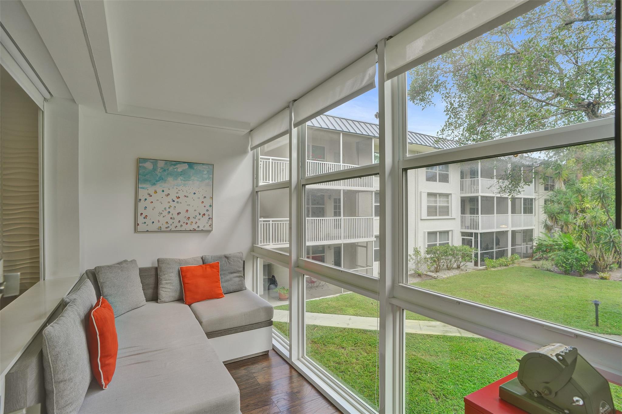 Kings Park Condominium - Residential