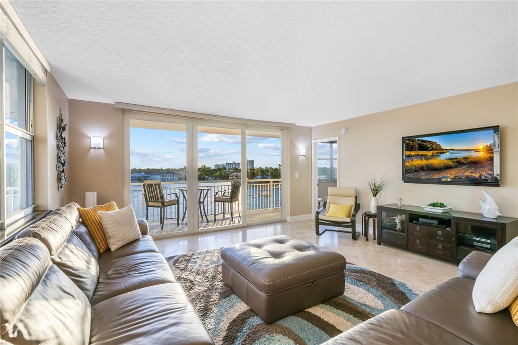 Photo of 511 Bayshore Drive #501, Fort Lauderdale, FL 33304 (MLS # F10556148)