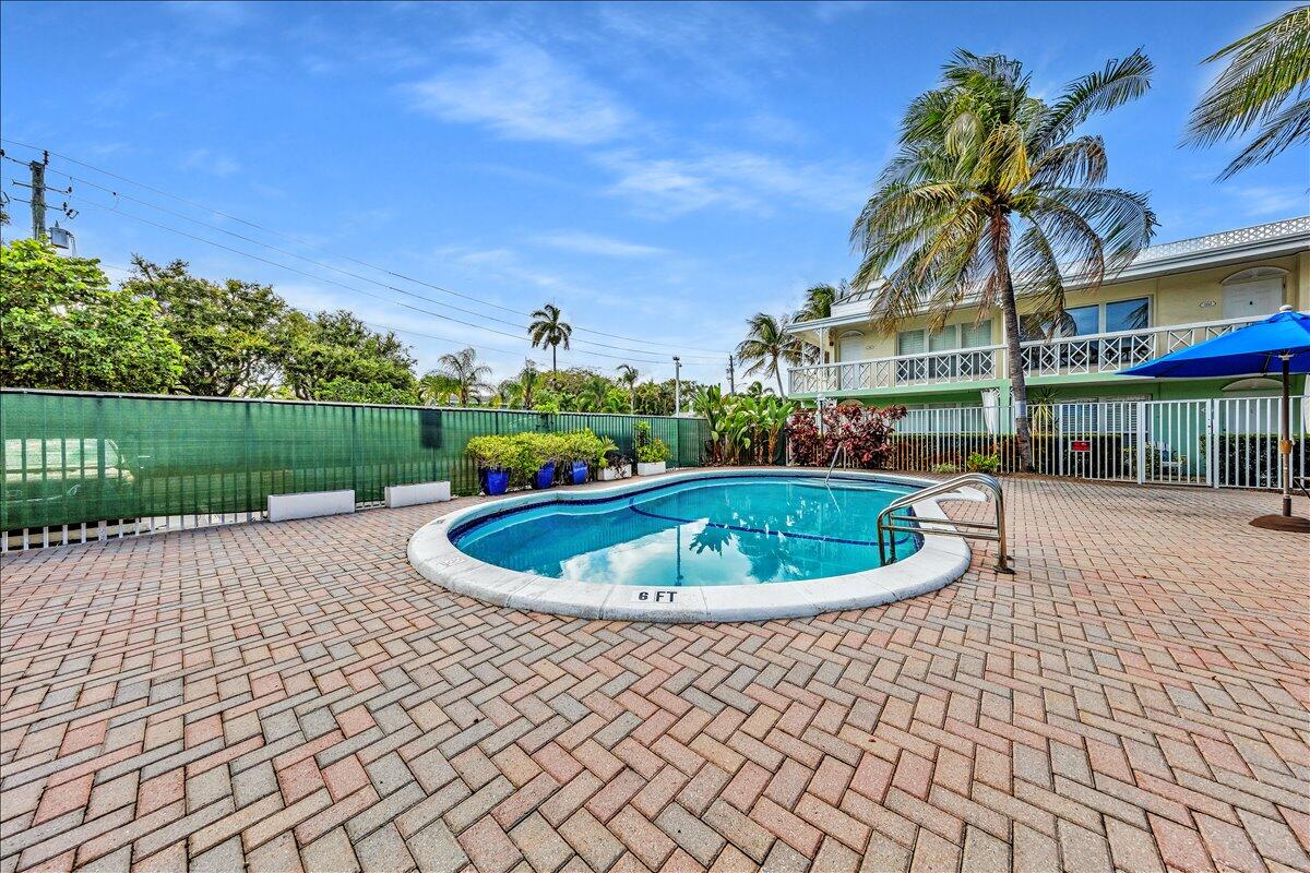 MARVILLA CONDOMINIUM - Residential