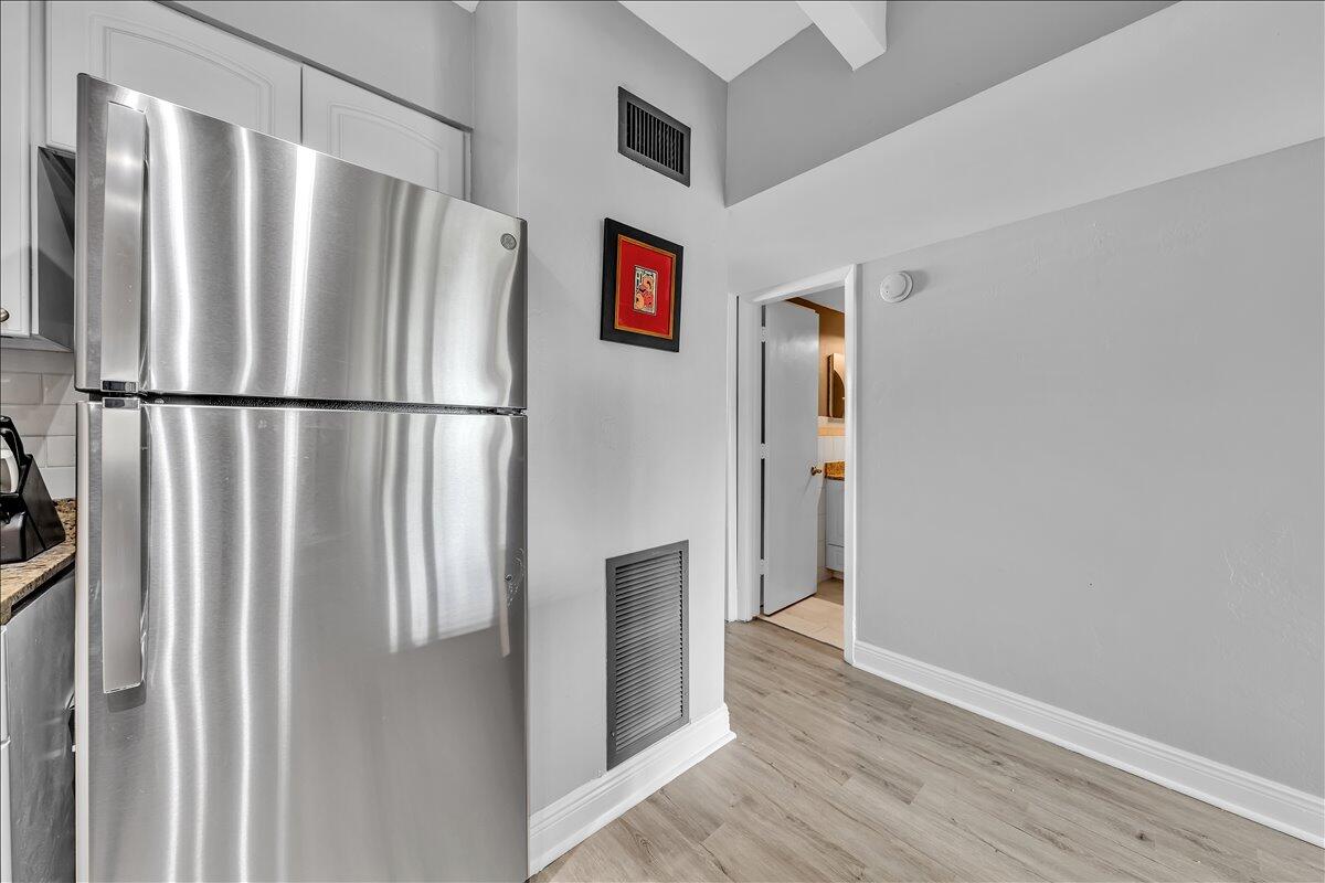MARVILLA CONDOMINIUM - Residential