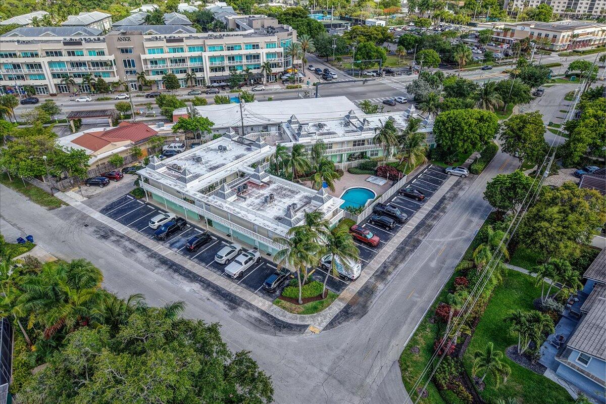MARVILLA CONDOMINIUM - Residential