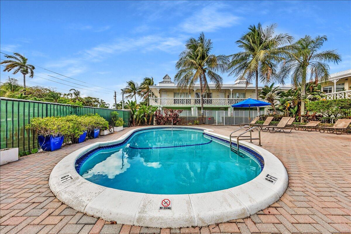 MARVILLA CONDOMINIUM - Residential
