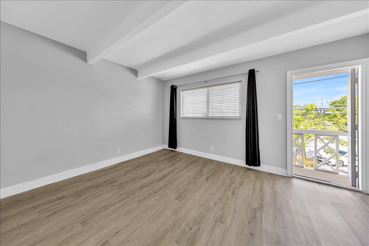 MARVILLA CONDOMINIUM - Residential