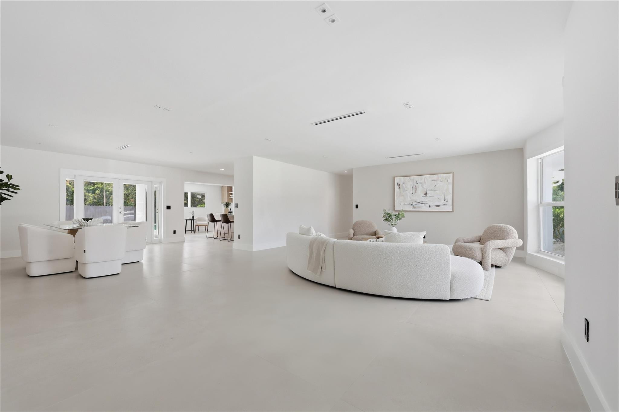 1850 NE 197th Terrace