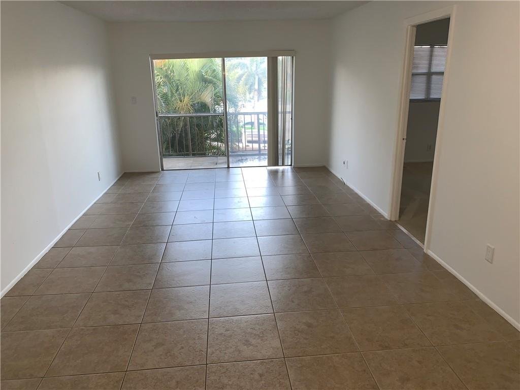 CRYSTAL HILLS - Residential