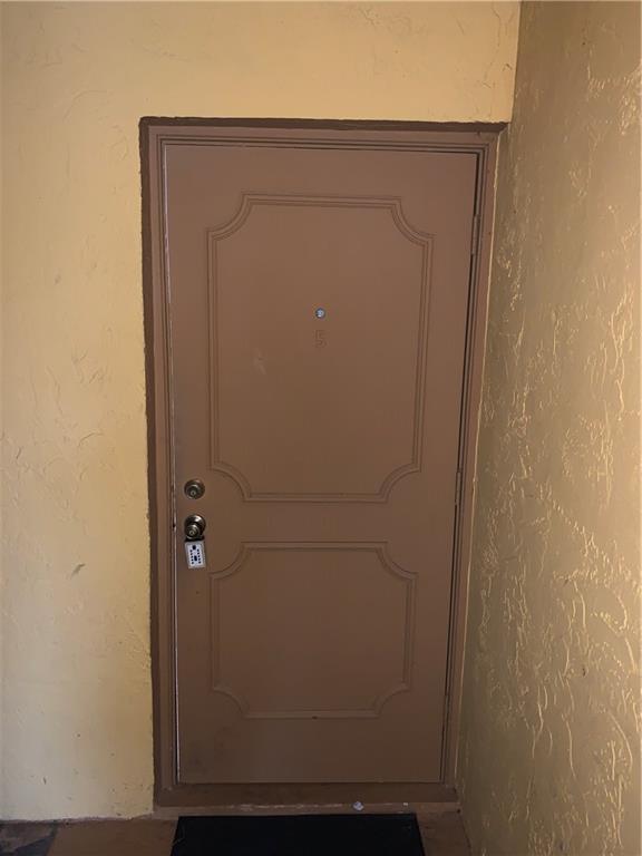 CRYSTAL HILLS - Residential