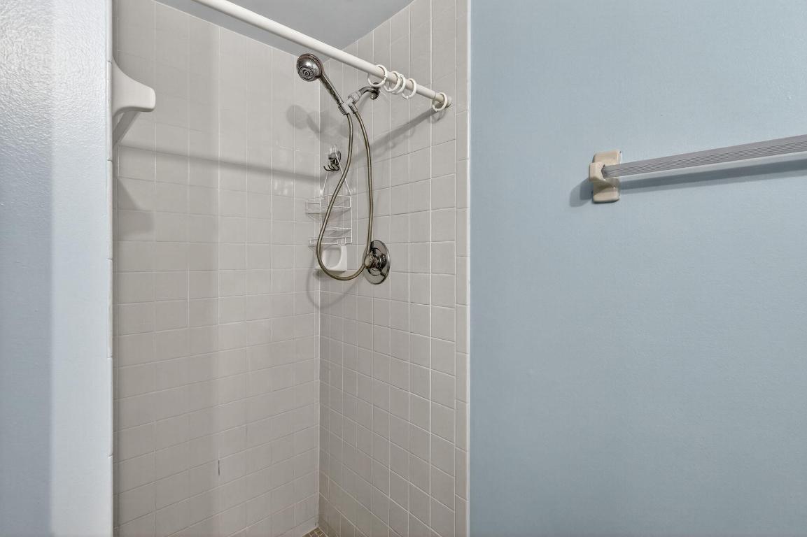 THE FOUNTAINS - Residential