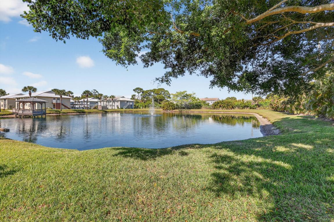 THE FOUNTAINS - Residential