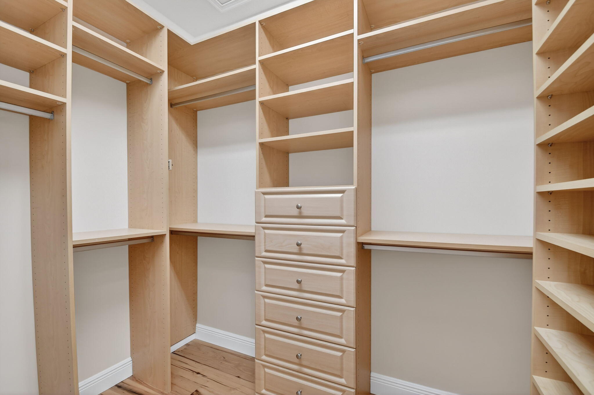 VALENCIA PALMS 1 - Residential