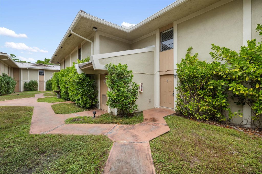Photo of 8801 W Sample Road #10, Coral Springs, FL 33065 (MLS # F10490612)