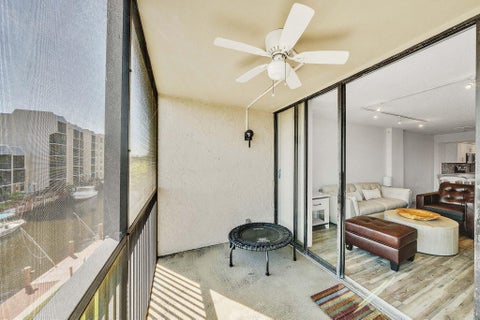Tiny photo for 17 Royal Palm Way #3010, Boca Raton, FL 33432 (MLS # B26030466)