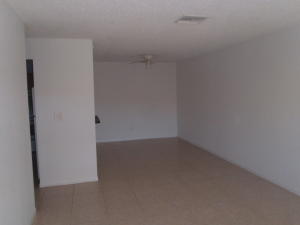 LAURELS AT SHERWOOD CONDO - Residential Lease