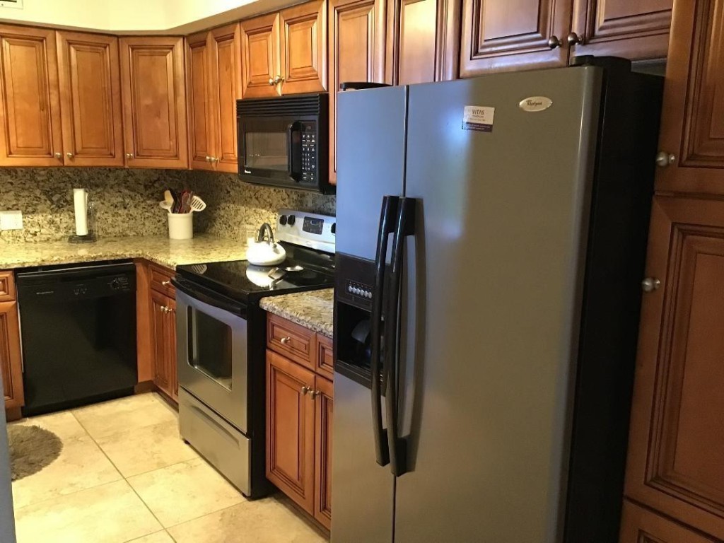 2940 N Course Drive 608