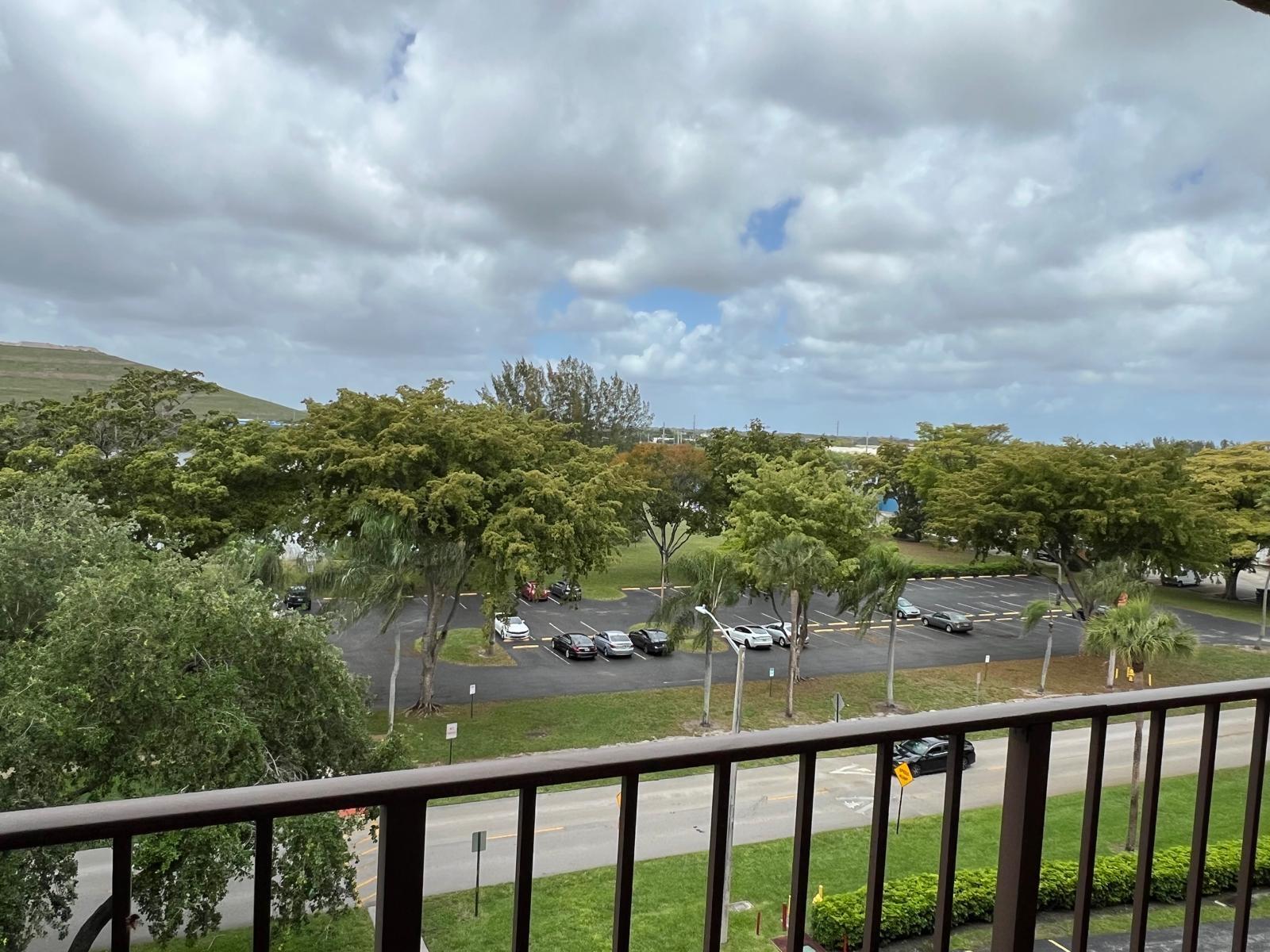 WATERS EDGE TOWERS CONDO - Residential