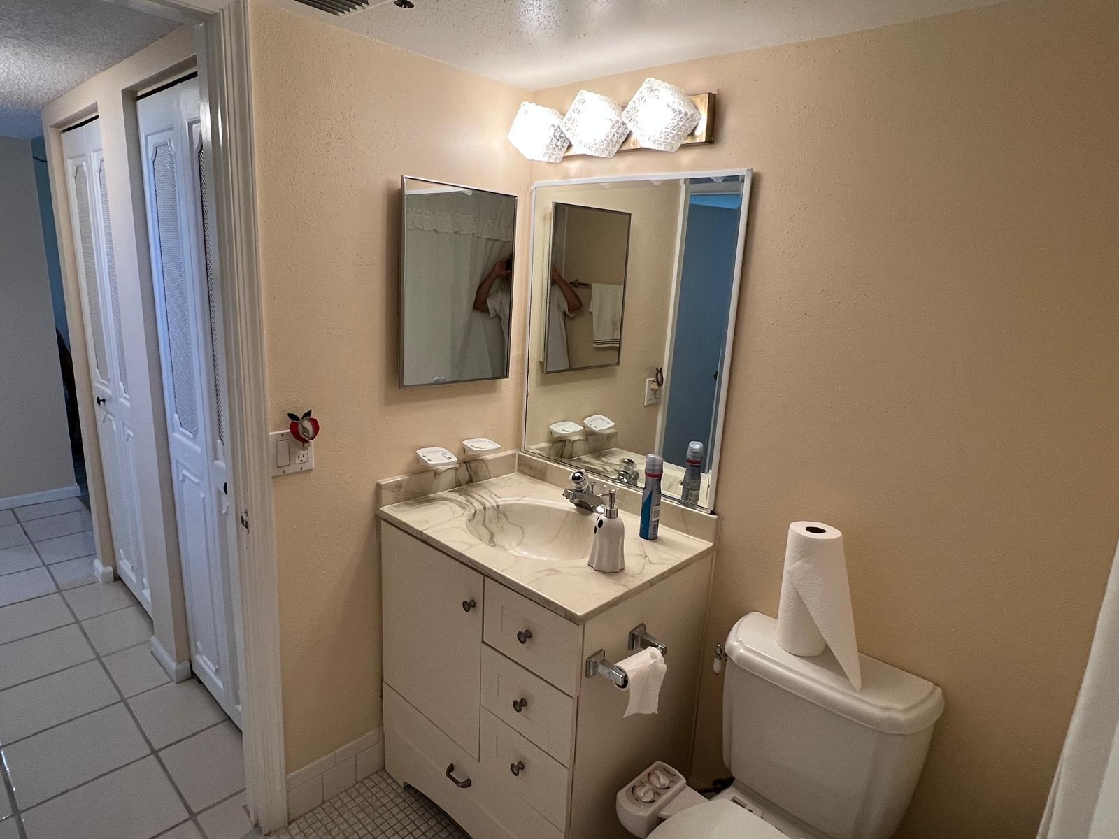 WATERS EDGE TOWERS CONDO - Residential