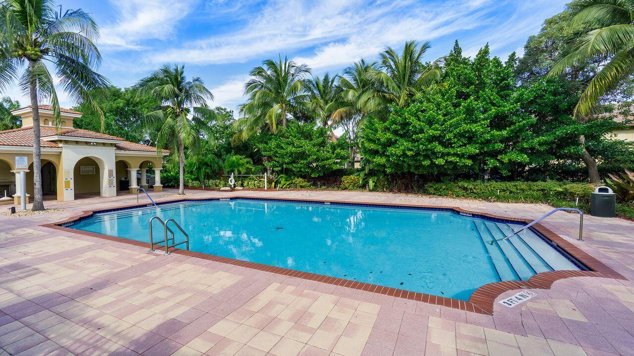 HERON BAY SOUTH - Residential