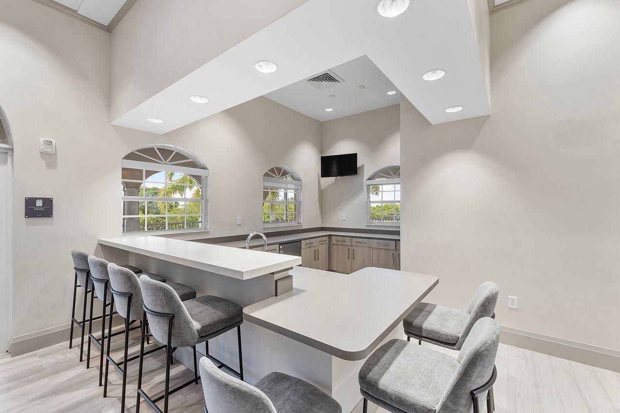 HERON BAY SOUTH - Residential