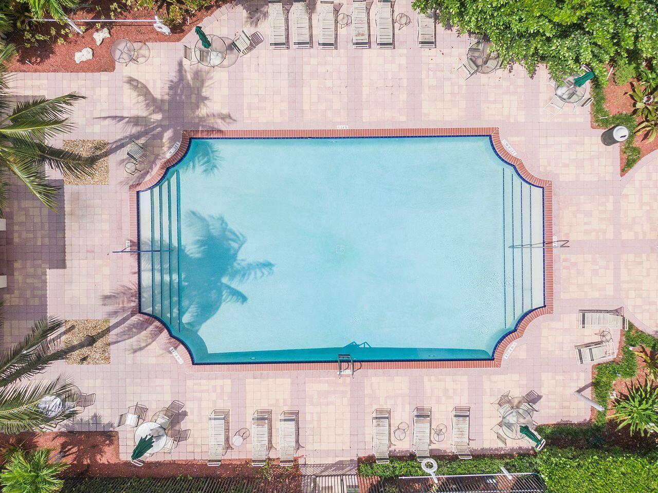 HERON BAY SOUTH - Residential