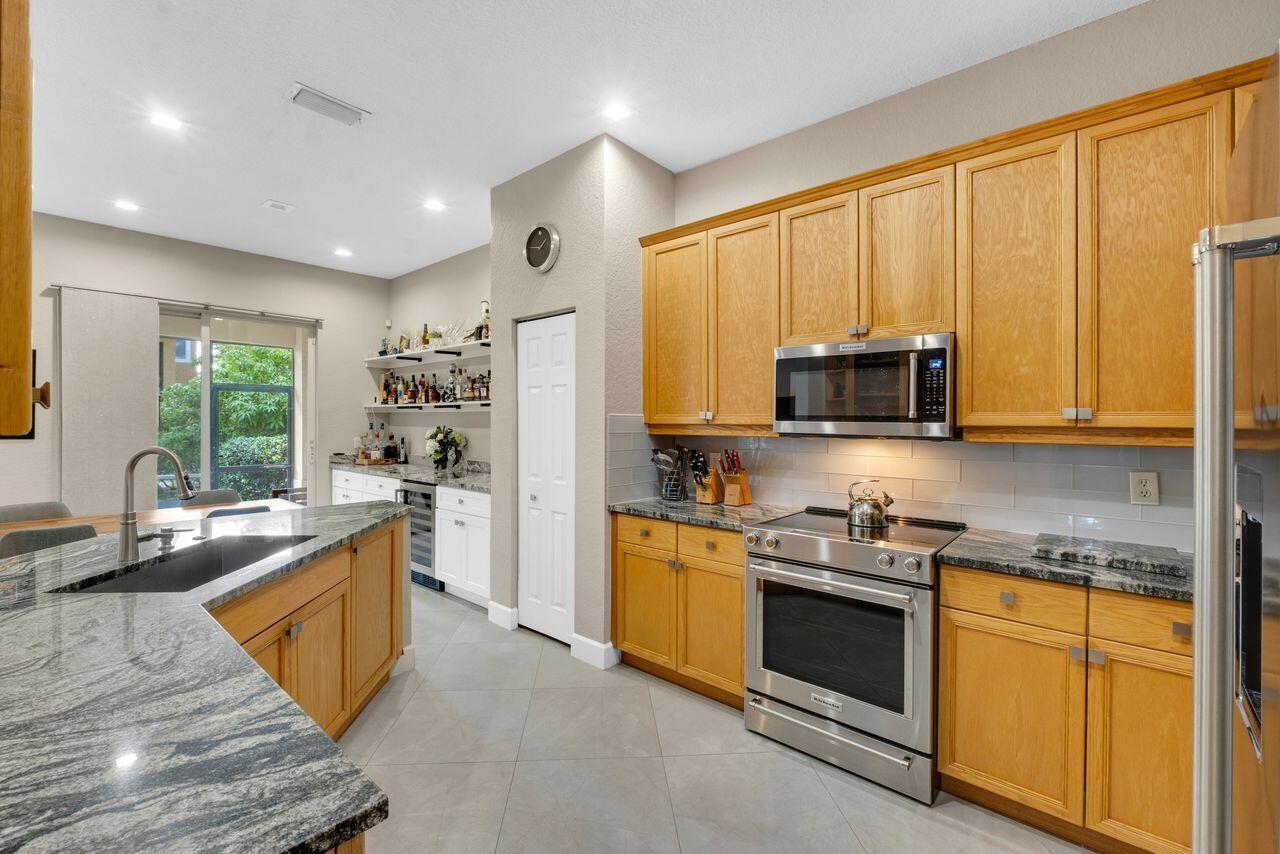 HERON BAY SOUTH - Residential