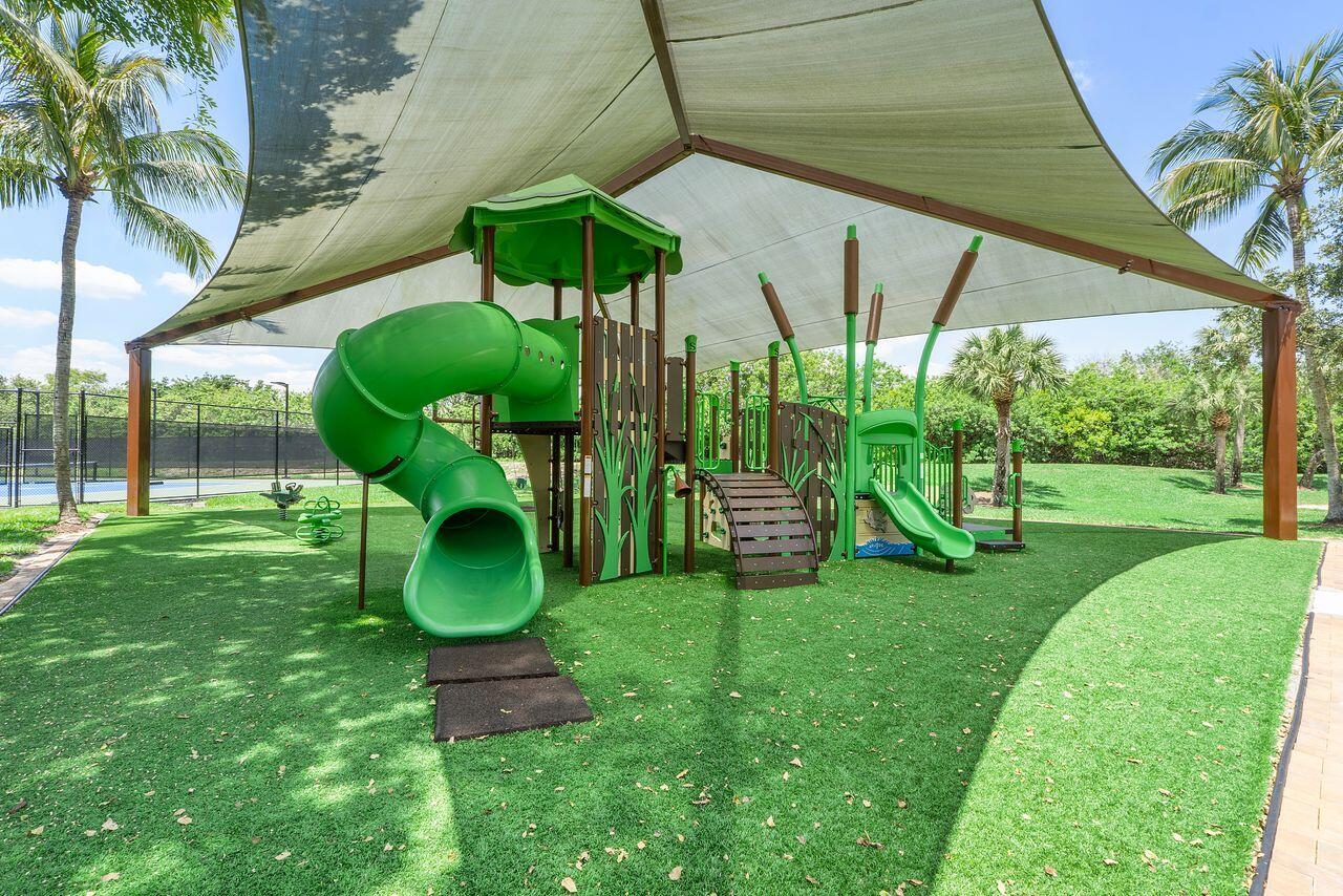 HERON BAY SOUTH - Residential